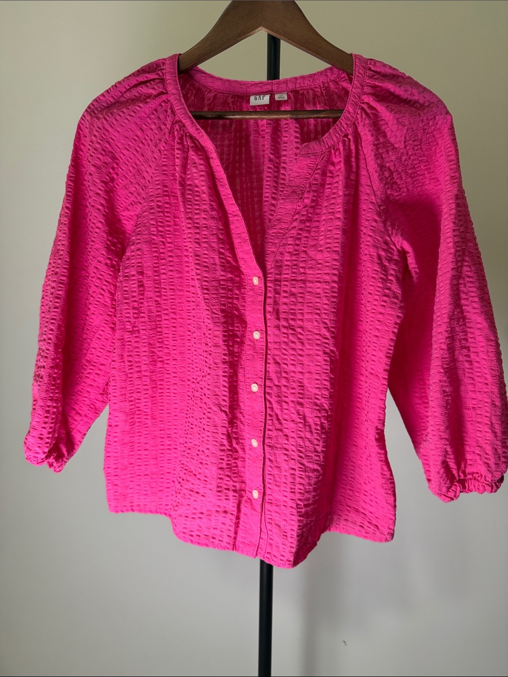 GAP Fuchsia Pink Crinkle Gauze Button Front Peasant Blouse Top | Size XS